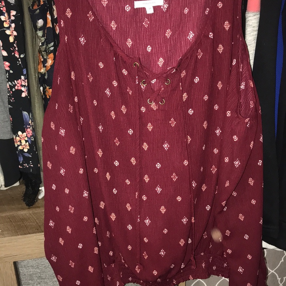 Cold shoulder long sleeve